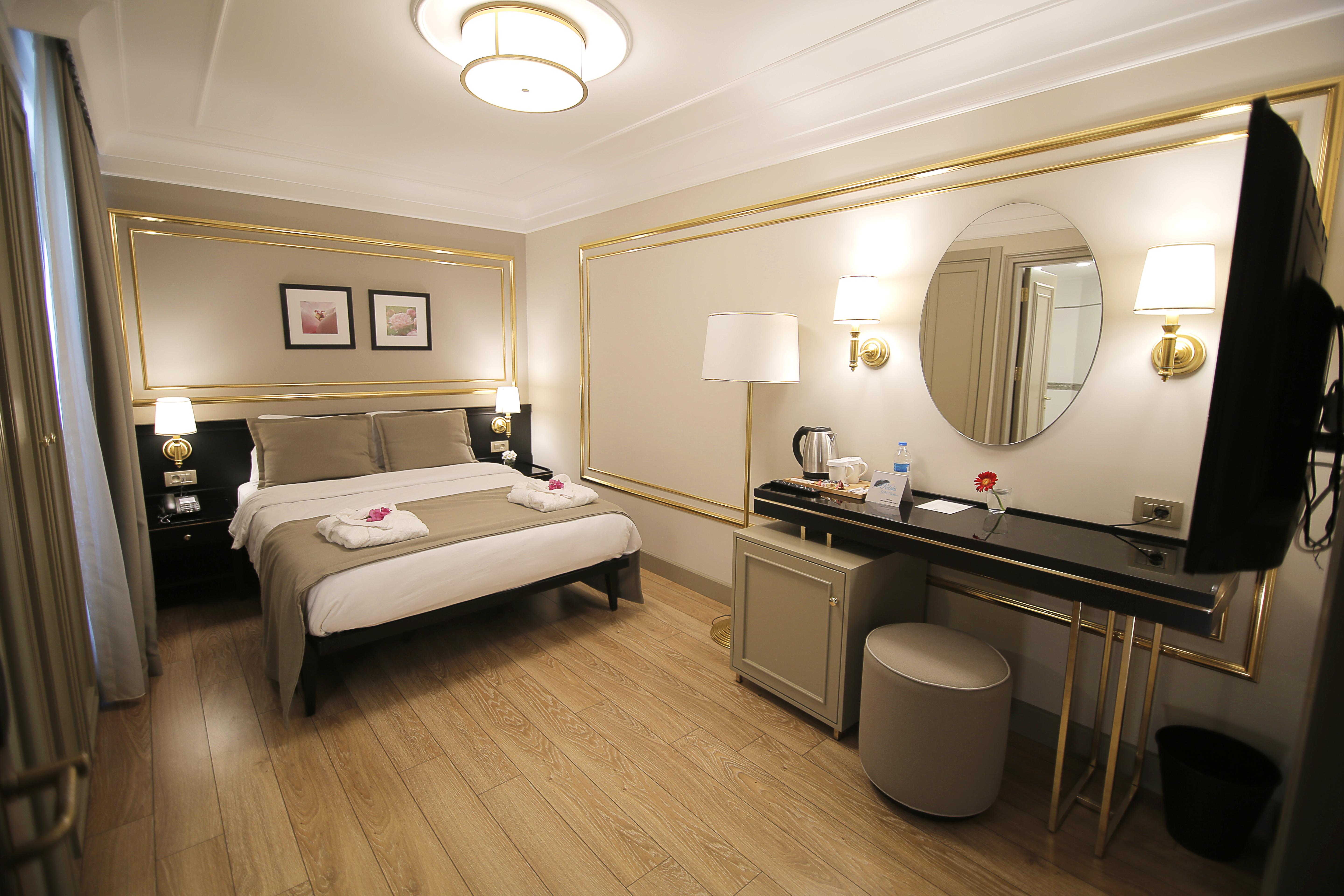 Reo Hotel Spa - Ex Pacco Hotel Antalya Eksteriør billede